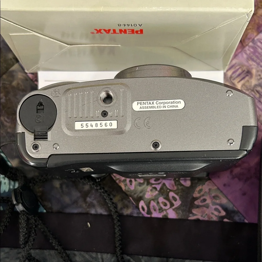 Pentax IQZoom EZY-80 Date Camera - Silver